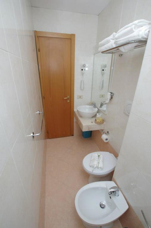 Eurotel Grottammare Esterno foto