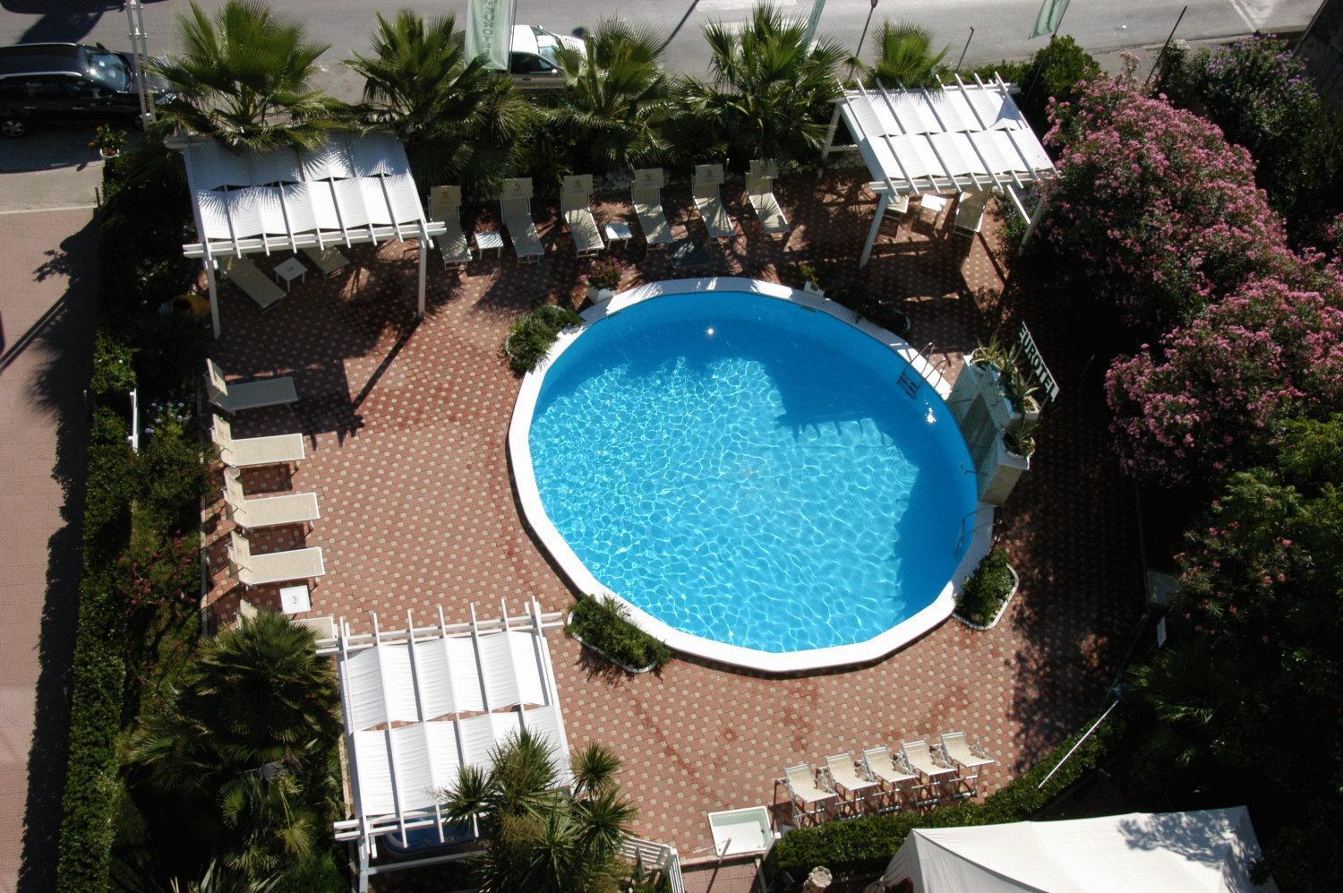Eurotel Grottammare Esterno foto
