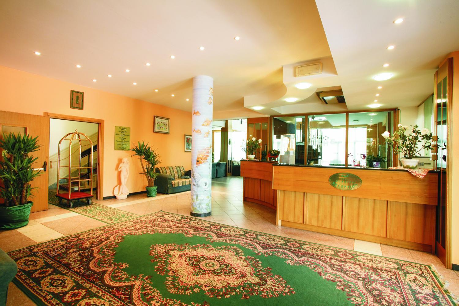 Eurotel Grottammare Esterno foto