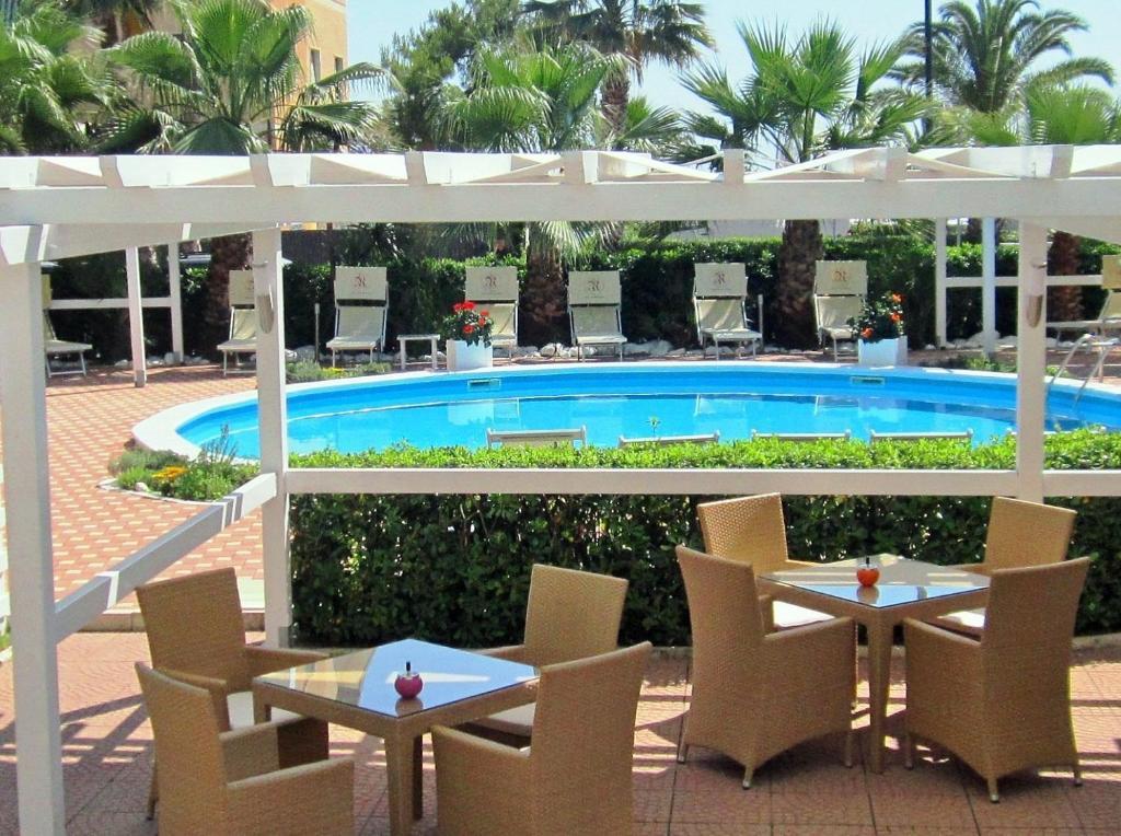 Eurotel Grottammare Esterno foto