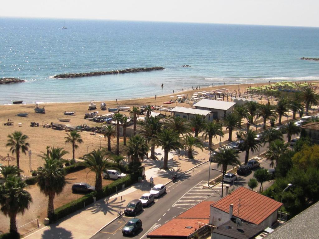 Eurotel Grottammare Esterno foto