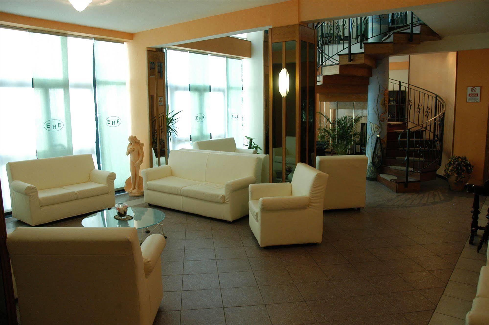 Eurotel Grottammare Esterno foto