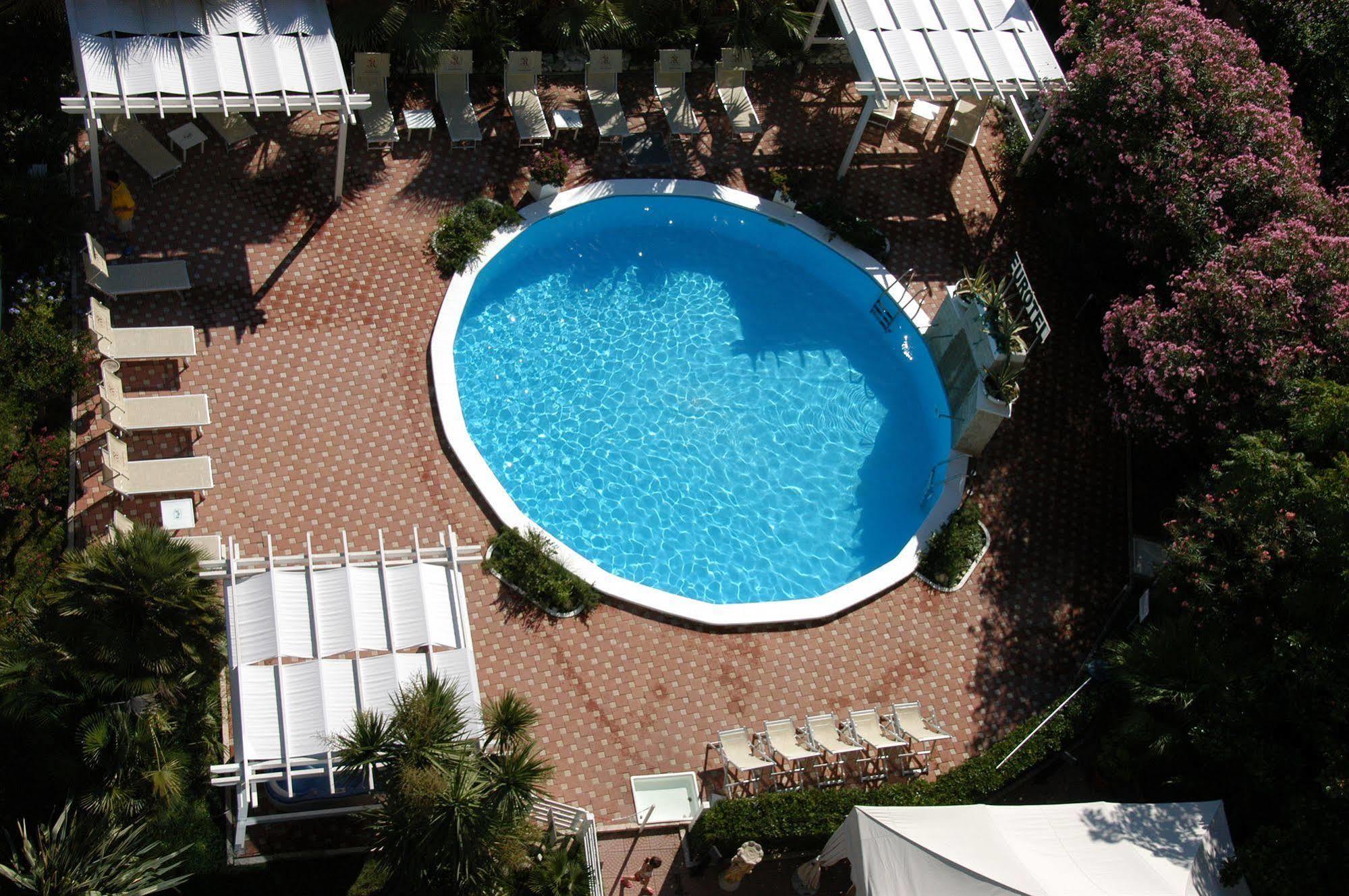 Eurotel Grottammare Esterno foto