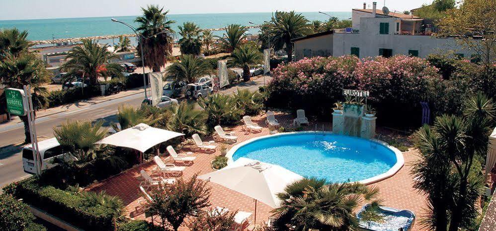 Eurotel Grottammare Esterno foto